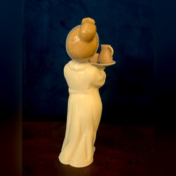 NAO Breakfast in Bed figurine. Made In Valencia-Spain. Daisa 1998 - Picture 3 of 5